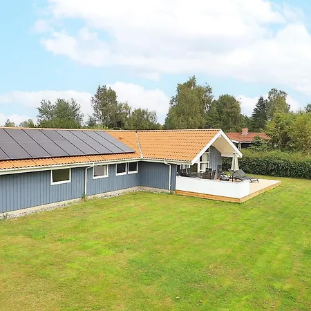 Feriehus 10 Person In V Ggerl Se Bøtø By